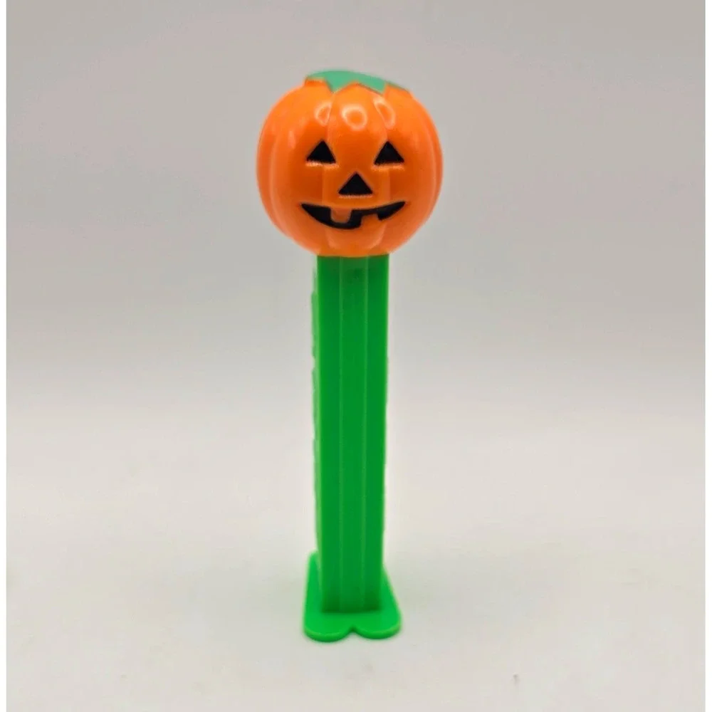PEZ Halloween Jack-O'-Lantern Pumpkin Dispenser with Green Stem
